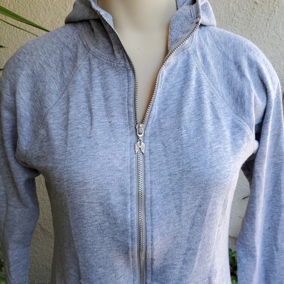 Victoria secret PINK with sequined heart sweatshirt hoodie - Picture 3 of 9